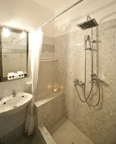 Filoxenia Apartments - Bathroom