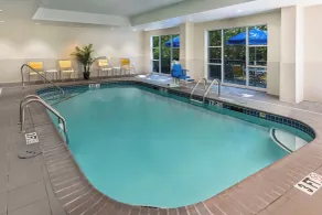 Fairfield Inn & Suites by Marriott Atlanta Perimeter Center - Piscina