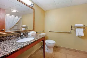 Best Western Plus Mid Nebraska Inn & Suites - Salle de bain