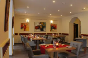 Avantgarde Hotel - Restaurant