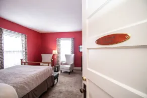 Looking Glass Inn - Chambre