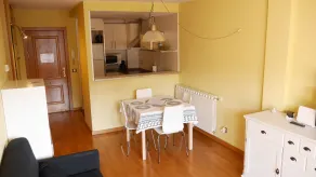 Apartamento Vitivola Bosquet El Forn - Essbereich im Zimmer