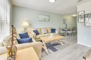 2 Mi to State Park: Dog-friendly Niceville Home - Interni