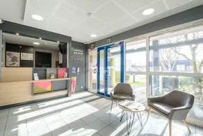 B&B HOTEL CALAIS Coquelles Tunnel sous La Manche - Reception