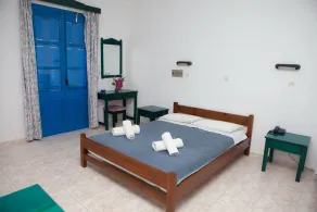 Vardes Hotel Studios - Room