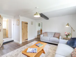 Bluebird Cottage - Interior