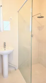 Quite room Near airport and shopping mall - Badeværelse