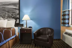 Super 8 by Wyndham Henryetta - Rom