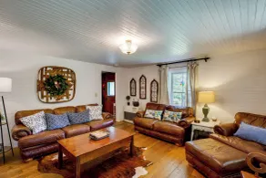 'Lil Red Hen' Cottage in the Boone Area w/ Hot Tub - Interiör