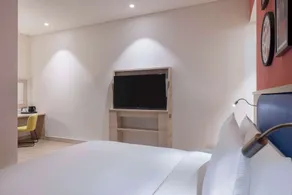 Hampton by Hilton Doha Old Town - Zimmer