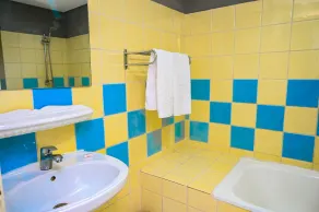 Hotel Astoria - Bathroom
