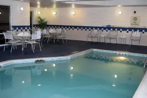 Fairfield by Marriott Youngstown/Austintown - Piscine