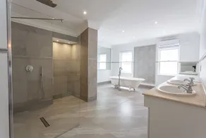Akamah Estate - Room