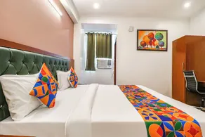 FabHotel Lime Tree - Nr Yashobhoomi Convention Centre - Værelse