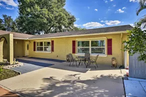 8 Mi to Universal: Orlando Studio w/ Fire Pit! - Intérieur