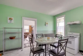 Walk to Restaurants: Cozy, Convenient Jennings Apt - Interior
