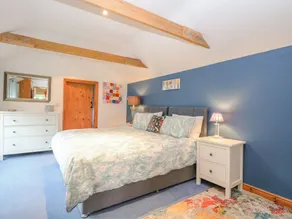 The Lodge - Room