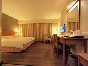 Premier Hotel - Chambre