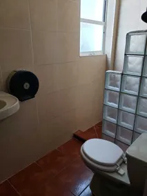 Mayflorer Hotel & Hostel - Baño