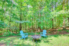 Pet-friendly Sparta Retreat: Porches & Fire Pit! - Innenbereich