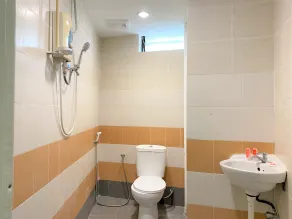 B Hotel Penang - Bathroom
