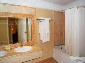 Hotel El Dorado - Bathroom