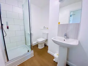 The Esplanade Hotel by Compass Hospitality - Bathroom