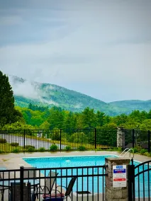 Travelodge by Wyndham Lake George NY - Piscine