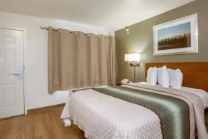 HomeTowne Studios by Red Roof Philadelphia - Mt Laurel-Maple Shade, NJ - Chambre