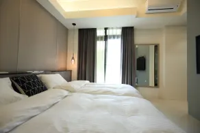 52 travelers home (with elevator) - Room