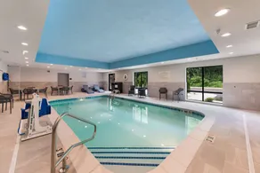 Hampton Inn Niles - Basseng