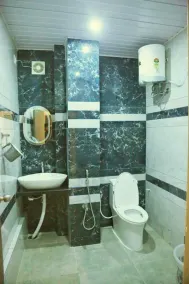 Hotel Greenland - Bathroom