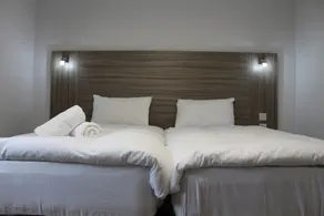 Sky Nights Hotel London Heathrow - Room