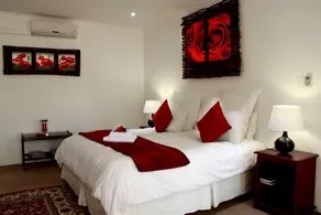 J'Cups Guest House - Zimmer