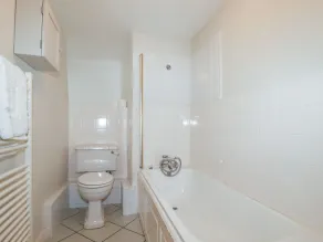 Lanvean Farmhouse - Baño