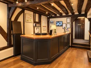 Kings Arms Hotel - Reception