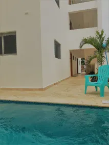 Oceanfront New Condo on the Beach - Piscine