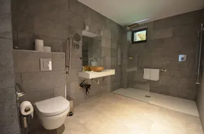Arantza Apartamentuak - Bathroom
