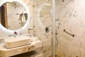 SIRENA BEACH RESORT & SPA - Badezimmer