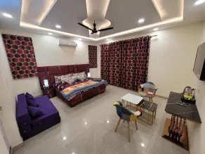 Regalia Home Sapphire Stay - Chambre
