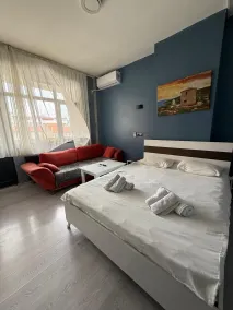 UMK PANSİYON CADDE - Rom