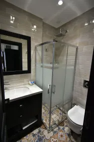 Otel Gülayvalık - Bathroom