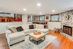 Close to Hospitals & Downtown: Cleveland Home - Innenbereich