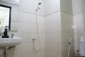 Simply Look Studio at Mont Blanc Bekasi Apartment By Travelio - Bathroom
