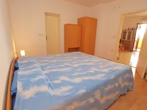 Apartment 21 - Room