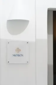Asha Luxury Suites - Interior entrance