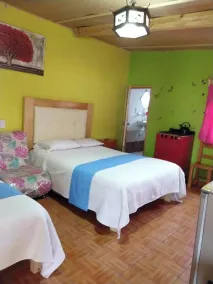 Nice Quadruple Cabin Equipped And Very Central - Room