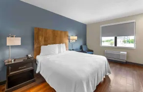 Extended Stay America Premier Suites - Fort Lauderdale - Convention Center - Cruise Port - Room