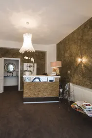 Hôtel Le Saint Louis Amiens - Réception