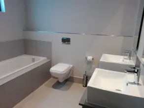 Mint Hotel Rosebank - Casa de banho